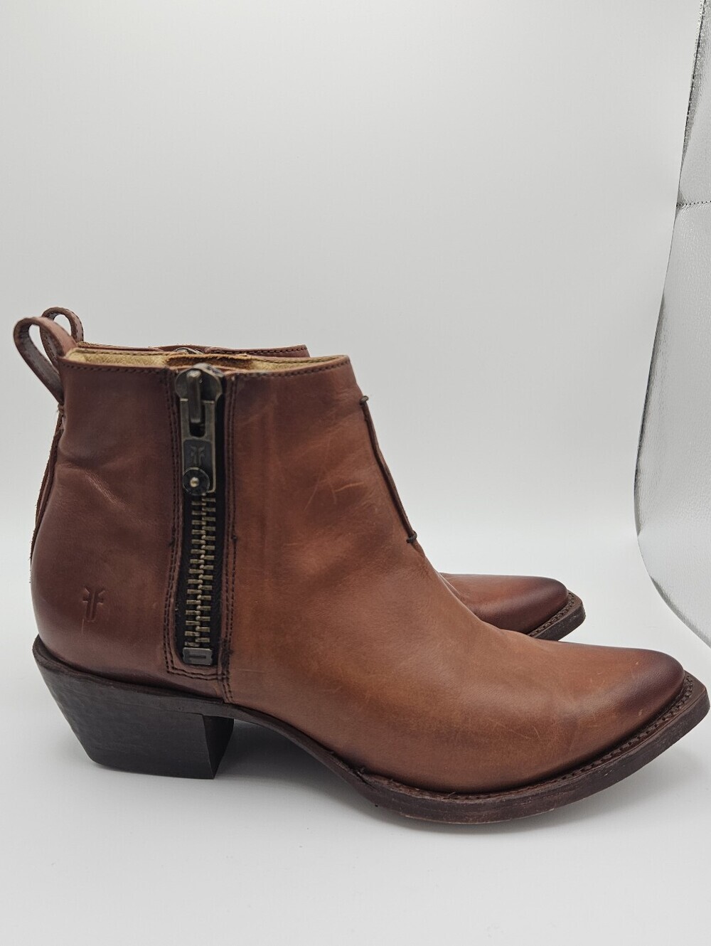 Frye Sacha Moto Shortie Boot cognac brown leather size 6.5